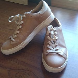 Leather sneakers